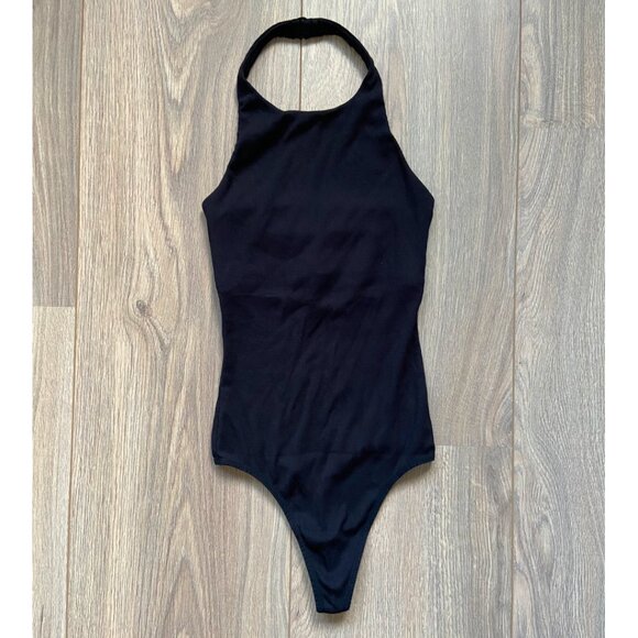 Aritzia ribbed halter bodysuit - Picture 1 of 4